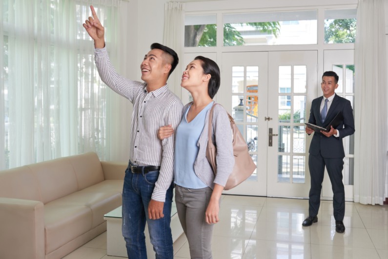 Chiến thuật “đốt khách” trong bất động sản: Khi nào cần và cách ra đòn không phản cảm